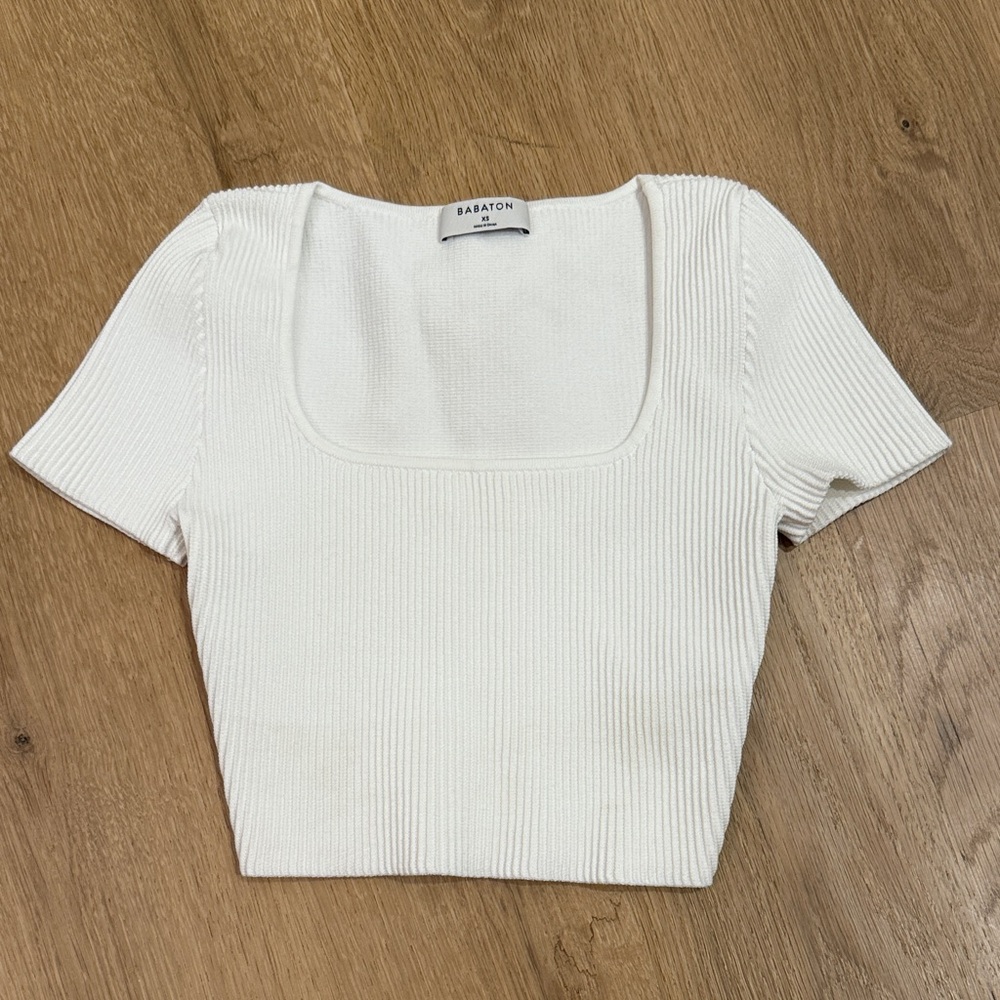 Aritzia Babaton White Ribbed CropTop